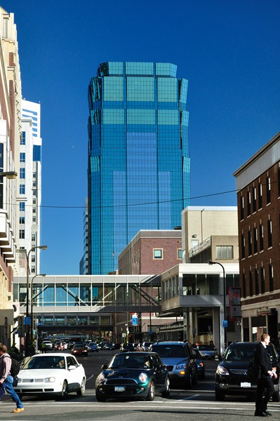 180 Minneapolis At&T Tower.jpg